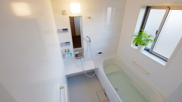 お風呂のドアノブを交換する方法とは？ＤＩＹだと安く済みます！