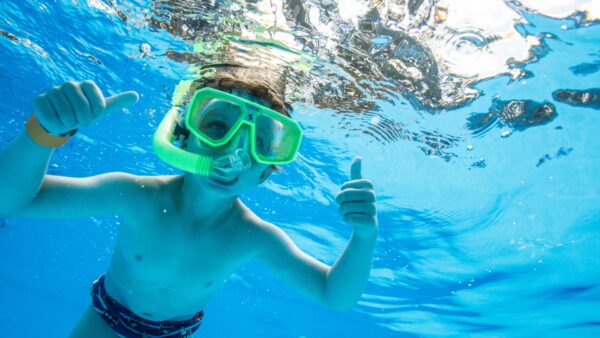 スイミングを子供がやめたいと言い出した時、親としての判断は