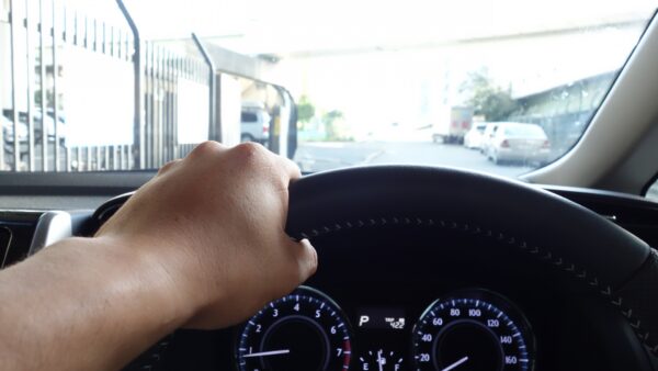車の運転をすると性格が変わる人の心理について