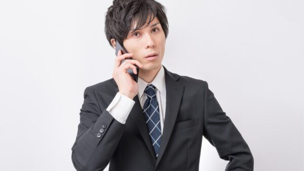 声で年齢がわかるって本当？年齢とともに声も老化していきます！