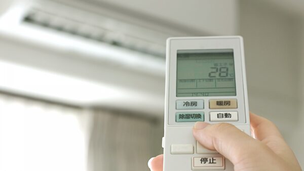 エアコンの温度設定・暖房と冷房は同じ温度設定でも温度は違う！