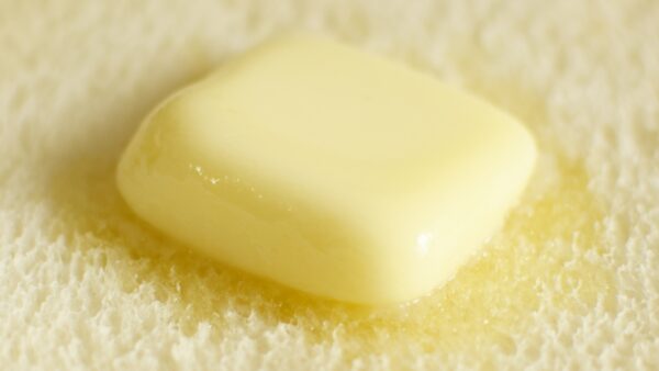 生クリームで手作りバターを作ろう！失敗しないコツはコレ！