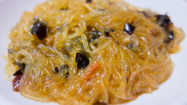 春雨の炒め物の名前や簡単美味しいレシピも紹介します