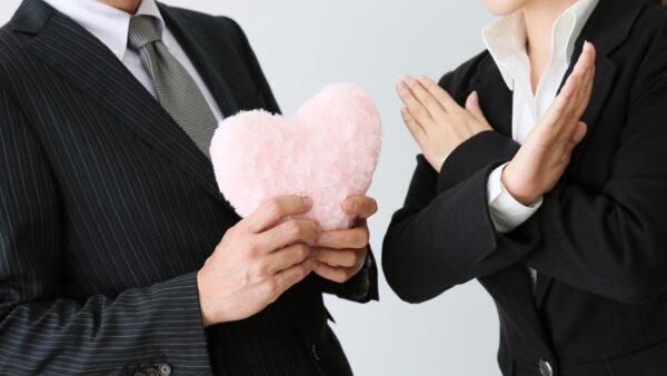 好きな人が職場にいる！諦める場合の気持ちの切り替え方法
