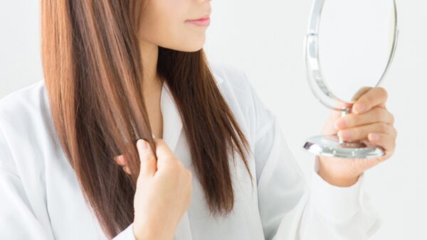 髪の毛は1ヶ月に何センチ伸びる？髪の毛を早く伸ばすためには