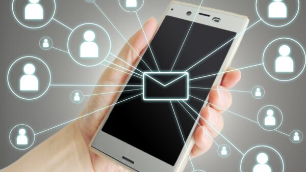 LINEを既読スルー！何日も返信がない時の男性心理・女性心理